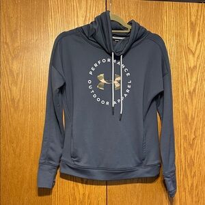 Women's Under Armour Sweathshirt